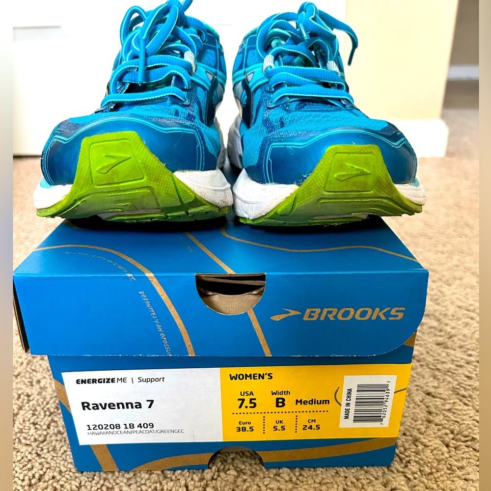 Brooks Women’s Ravenna 7 Size 7.5